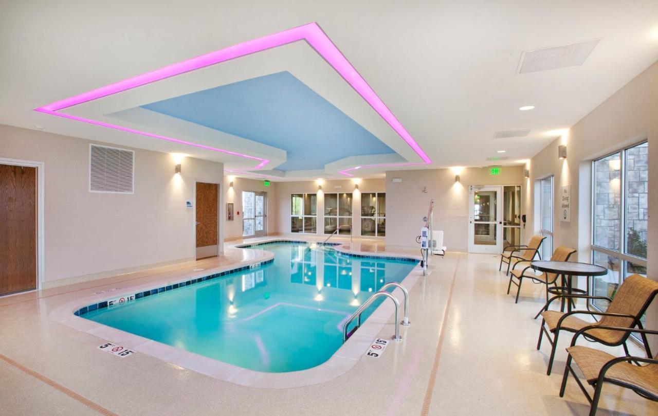 Holiday Inn Express Hotel & Suites Hot Springs By Ihg Ngoại thất bức ảnh