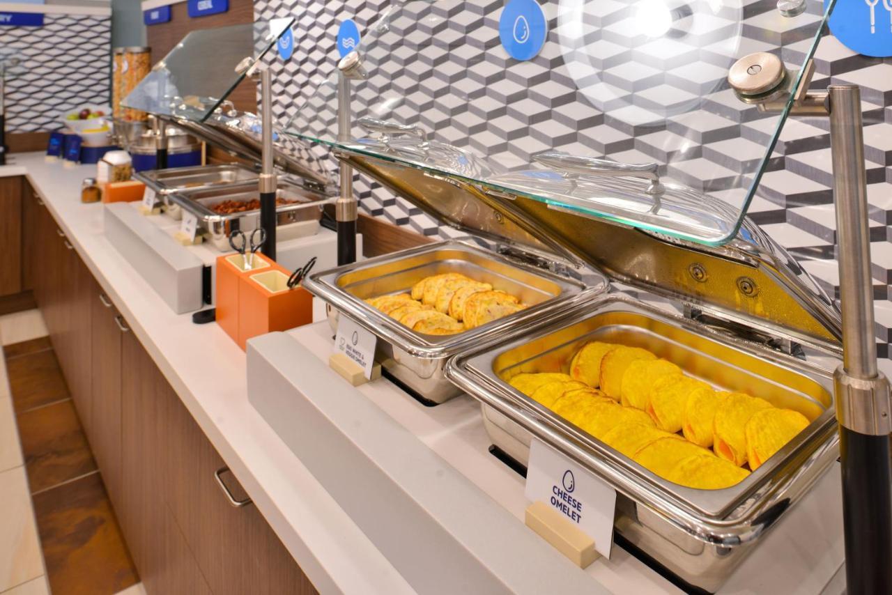 Holiday Inn Express Hotel & Suites Hot Springs By Ihg Ngoại thất bức ảnh