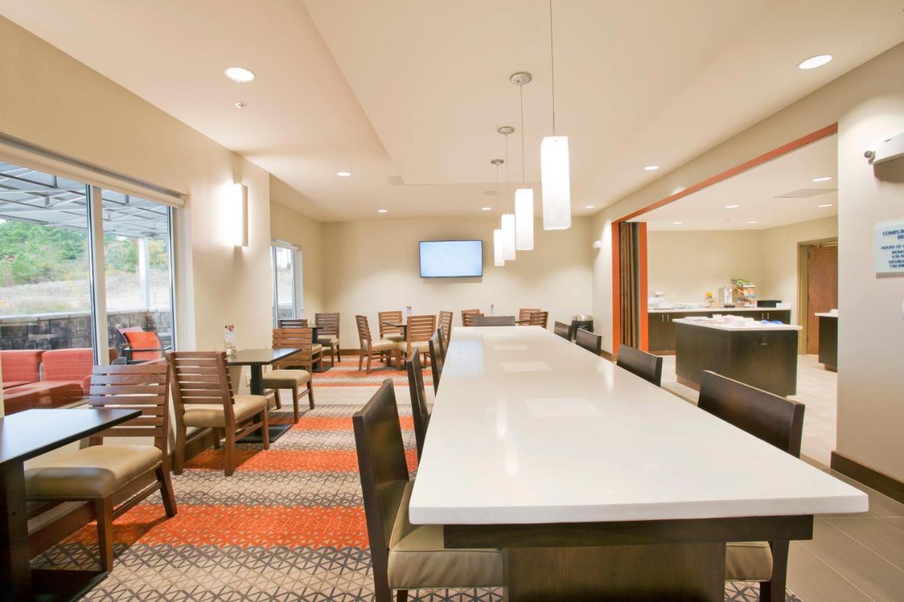 Holiday Inn Express Hotel & Suites Hot Springs By Ihg Ngoại thất bức ảnh
